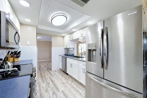 House in Hudson, Florida 2 bedrooms, 167.41 sq.m. № 2145550 - photo 26
