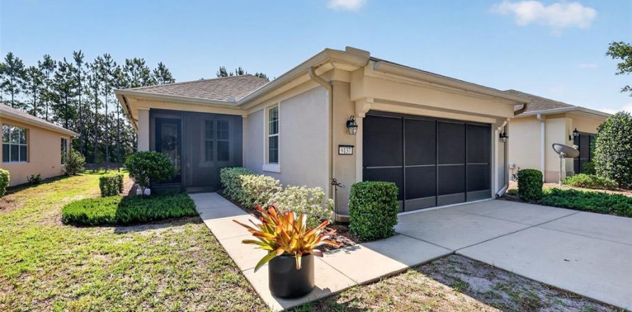 Villa ou maison à Ocala, Floride 2 chambres, 133.5 m2 № 2205664