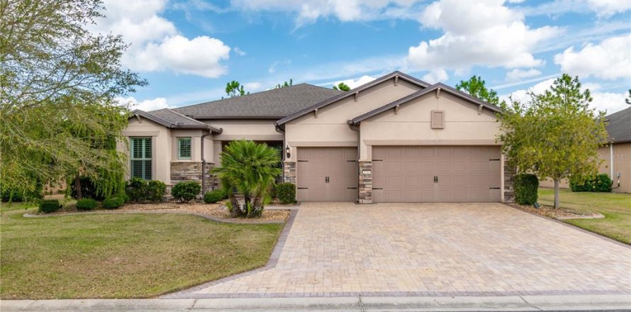 House in Ocala, Florida 3 bedrooms, 235.04 sq.m. № 2157831