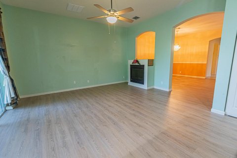 Casa en venta en Port St. Lucie, Florida, 4 dormitorios, 222.97 m2 № 2078300 - foto 11