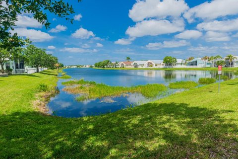 Casa en venta en Port St. Lucie, Florida, 4 dormitorios, 222.97 m2 № 2078300 - foto 25