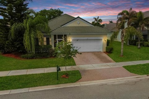 Casa en Port St. Lucie, Florida 4 dormitorios, 222.97 m2 № 2078300