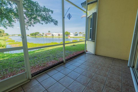 Casa en venta en Port St. Lucie, Florida, 4 dormitorios, 222.97 m2 № 2078300 - foto 23