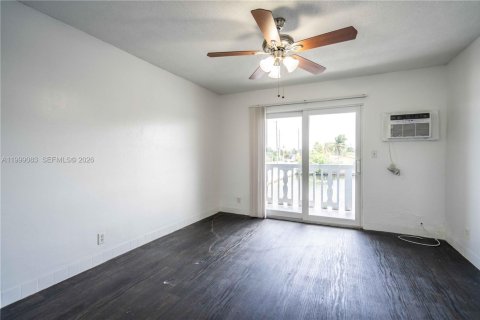 Apartamento en alquiler en Wilton Manors, Florida, 1 dormitorio, 52.03 m2 № 2067163 - foto 3