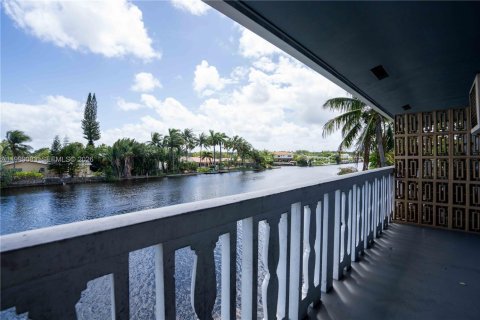 Apartamento en alquiler en Wilton Manors, Florida, 1 dormitorio, 52.03 m2 № 2067163 - foto 4