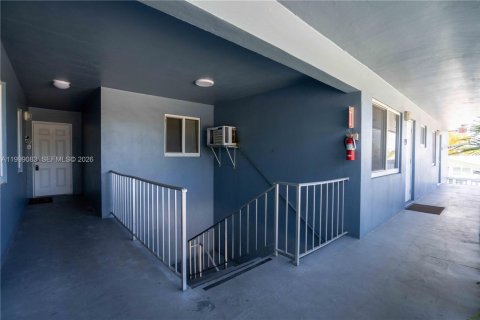 Apartamento en alquiler en Wilton Manors, Florida, 1 dormitorio, 52.03 m2 № 2067163 - foto 17