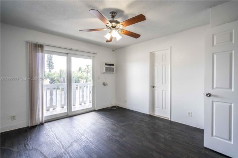 Apartamento en alquiler en Wilton Manors, Florida, 1 dormitorio, 52.03 m2 № 2067163 - foto 10