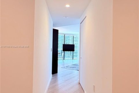 Copropriété à louer à Miami, Floride: 3 chambres, 115.01 m2 № 1927519 - photo 19