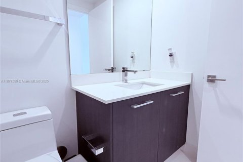Copropriété à louer à Miami, Floride: 3 chambres, 115.01 m2 № 1927519 - photo 14