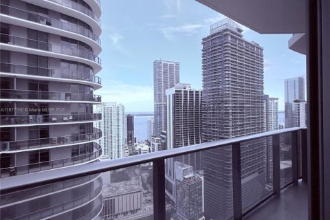 Copropriété à louer à Miami, Floride: 3 chambres, 115.01 m2 № 1927519 - photo 30