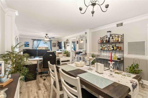 Condominio en alquiler en Bradenton, Florida, 2 dormitorios, 106.28 m2 № 2106057 - foto 12