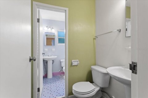 House in Gainesville, Florida 3 bedrooms, 113.53 sq.m. № 2217046 - photo 12