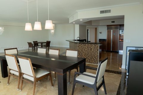 Купить кондоминиум в Авентура, Флорида 3 спальни, 286.32м2, № 1994406 - фото 9