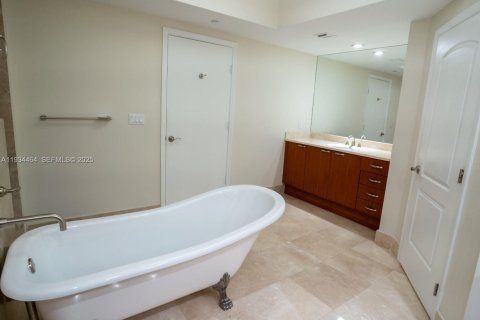 Купить кондоминиум в Авентура, Флорида 3 спальни, 286.32м2, № 1994406 - фото 18