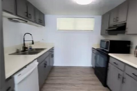 Touwnhouse à louer à Orlando, Floride: 2 chambres, 112.5 m2 № 2295093 - photo 17
