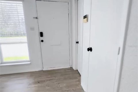 Touwnhouse à louer à Orlando, Floride: 2 chambres, 112.5 m2 № 2295093 - photo 7