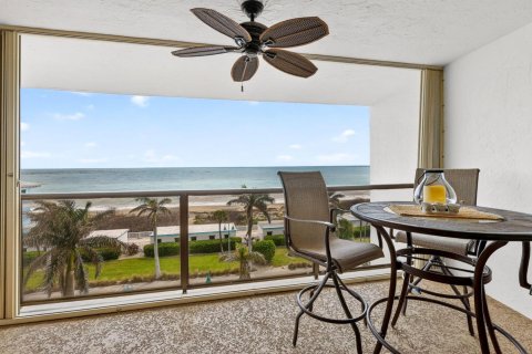 Condo in Hutchinson Island South, Florida, 2 bedrooms № 2147101 - photo 22