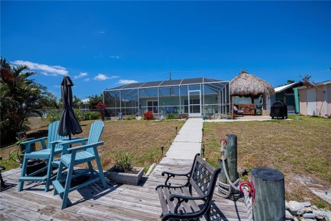 House in Port Charlotte, Florida 2 bedrooms, 159.05 sq.m. № 1894874 - photo 12