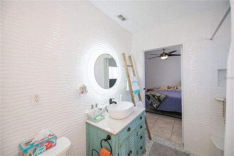 House in Port Charlotte, Florida 2 bedrooms, 159.05 sq.m. № 1894874 - photo 26