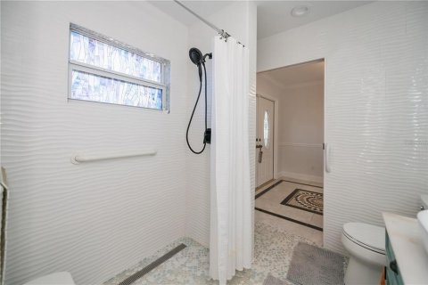 House in Port Charlotte, Florida 2 bedrooms, 159.05 sq.m. № 1894874 - photo 25