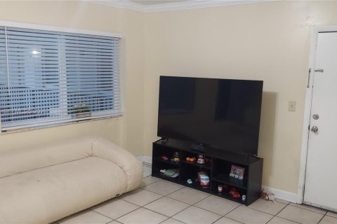 Copropriété à vendre à Miami, Floride: 2 chambres, 74.69 m2 № 2153336 - photo 3