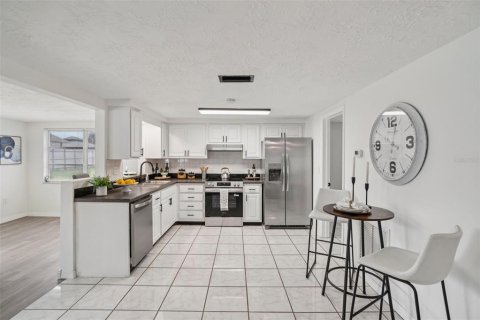 Villa ou maison à vendre à Holiday, Floride: 2 chambres, 121.89 m2 № 1886462 - photo 22
