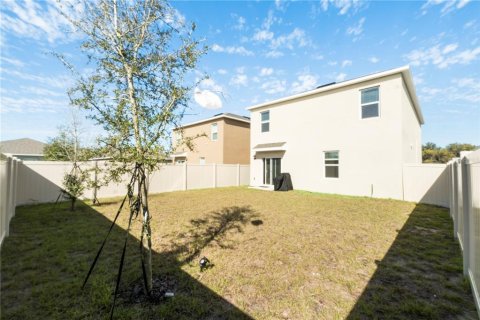 House in Davenport, Florida 5 bedrooms, 234.3 sq.m. № 2197443 - photo 13