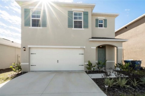 House in Davenport, Florida 5 bedrooms, 234.3 sq.m. № 2197443 - photo 2