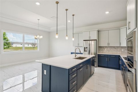 Casa en venta en Wesley Chapel, Florida, 6 dormitorios, 462.37 m2 № 1785095 - foto 24