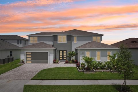 Casa en venta en Wesley Chapel, Florida, 6 dormitorios, 462.37 m2 № 1785095 - foto 1