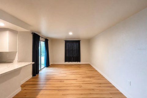 Casa en venta en Sarasota, Florida, 3 dormitorios, 156.82 m2 № 2166871 - foto 6