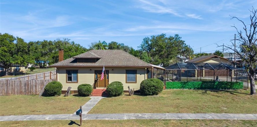 Casa en Polk City, Florida 3 dormitorios, 132.29 m2 № 2209020