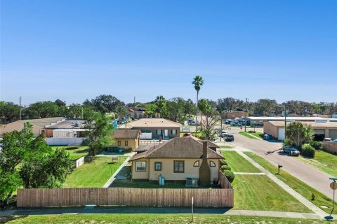 Casa en venta en Polk City, Florida, 3 dormitorios, 132.29 m2 № 2209020 - foto 29