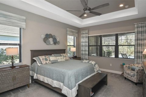 House in Englewood, Florida 3 bedrooms, 251.11 sq.m. № 1916277 - photo 11