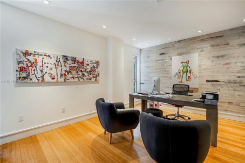 Propiedad comercial en venta en Key Biscayne, Florida № 1937357 - foto 7