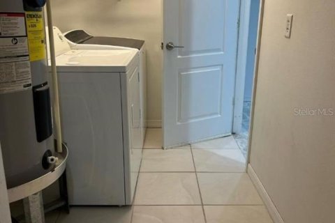 Casa en alquiler en Lutz, Florida, 4 dormitorios, 162.58 m2 № 1720254 - foto 6