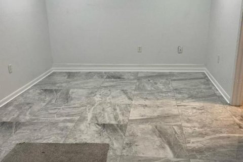 Casa en alquiler en Lutz, Florida, 4 dormitorios, 162.58 m2 № 1720254 - foto 4
