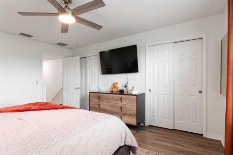 Townhouse in Riverview, Florida 2 bedrooms, 147.53 sq.m. № 2224951 - photo 21