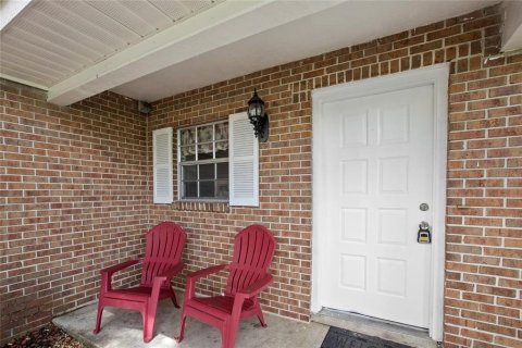 Casa en venta en Ocala, Florida, 3 dormitorios, 146.32 m2 № 1907015 - foto 2
