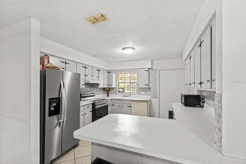 Casa en venta en Ocala, Florida, 3 dormitorios, 146.32 m2 № 1907015 - foto 8