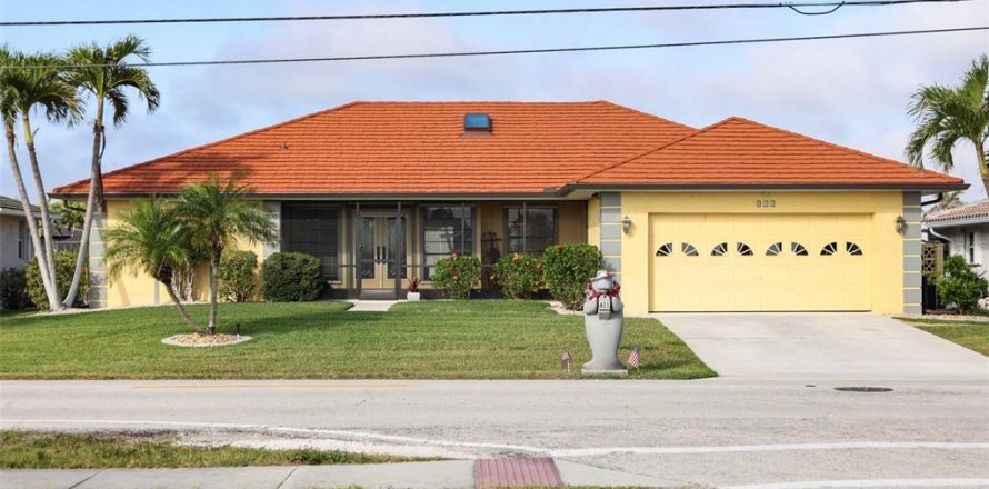 Casa en Punta Gorda, Florida 3 dormitorios, 157.28 m2 № 1542892