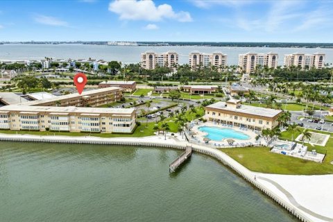 Condo in Saint Petersburg, Florida, 2 bedrooms  № 1900112 - photo 28