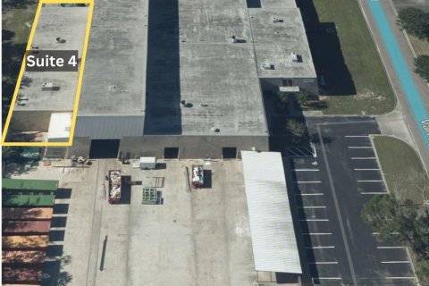 Propiedad comercial en alquiler en Jacksonville, Florida, 557.41 m2 № 776419 - foto 1