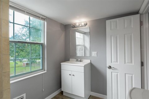 Propiedad comercial en venta en Sorrento, Florida, 142.14 m2 № 1819188 - foto 17