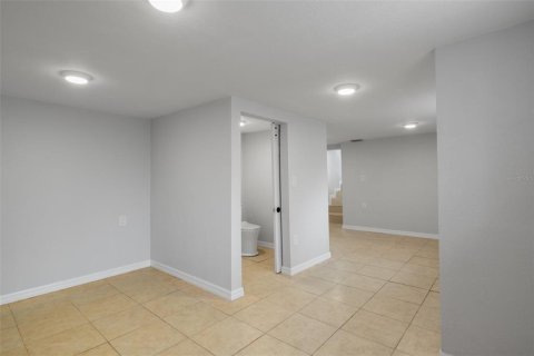 Propiedad comercial en venta en Sorrento, Florida, 142.14 m2 № 1819188 - foto 22