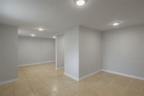 Propiedad comercial en venta en Sorrento, Florida, 142.14 m2 № 1819188 - foto 21