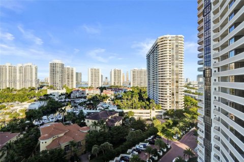 Купить кондоминиум в Авентура, Флорида 2 спальни, 114.27м2, № 1998666 - фото 12