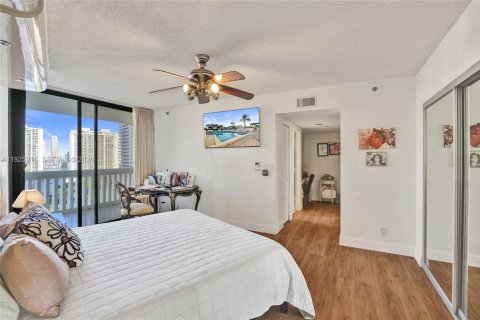 Купить кондоминиум в Авентура, Флорида 2 спальни, 114.27м2, № 1998666 - фото 18