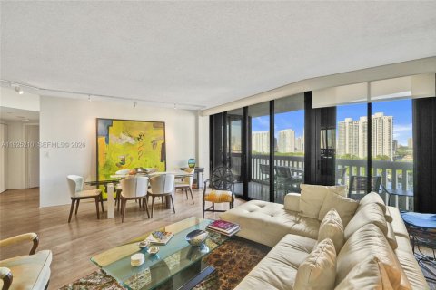 Купить кондоминиум в Авентура, Флорида 2 спальни, 114.27м2, № 1998666 - фото 8