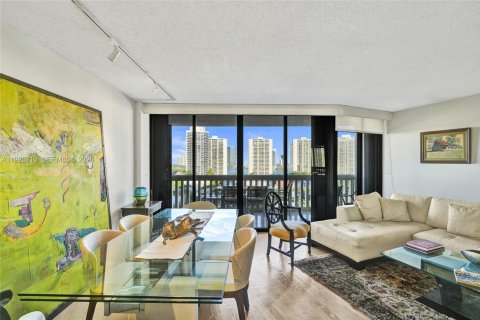 Купить кондоминиум в Авентура, Флорида 2 спальни, 114.27м2, № 1998666 - фото 7